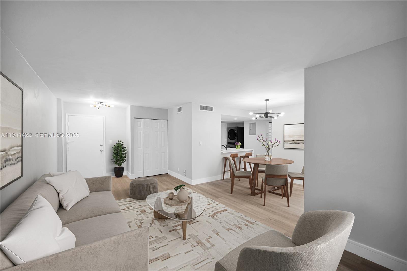 1600 SE 15th St # 313