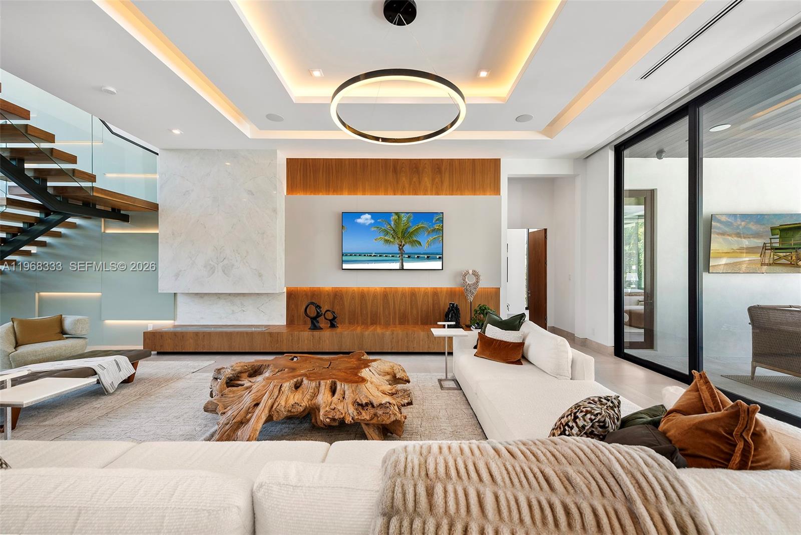 22 Isla Bahia Dr