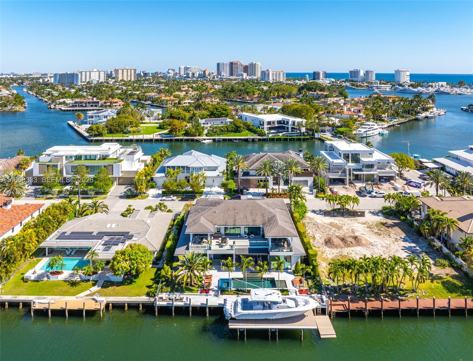 22 Isla Bahia Dr