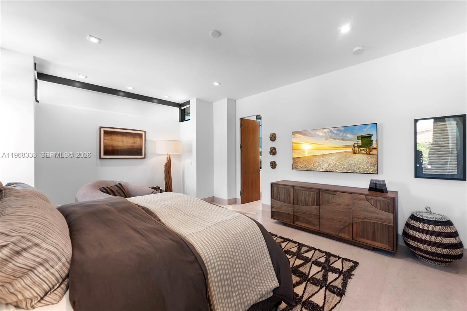 22 Isla Bahia Dr