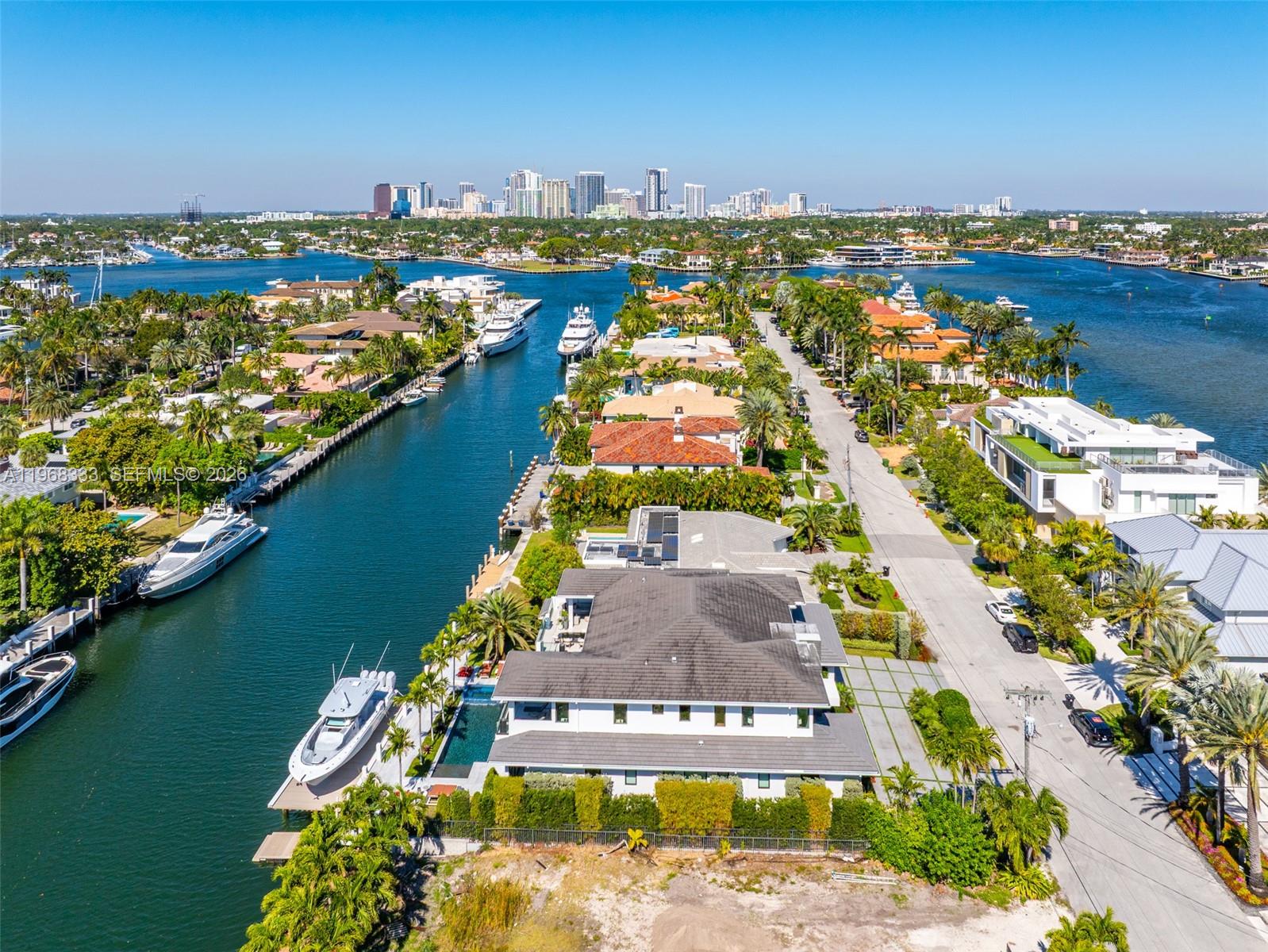 22 Isla Bahia Dr