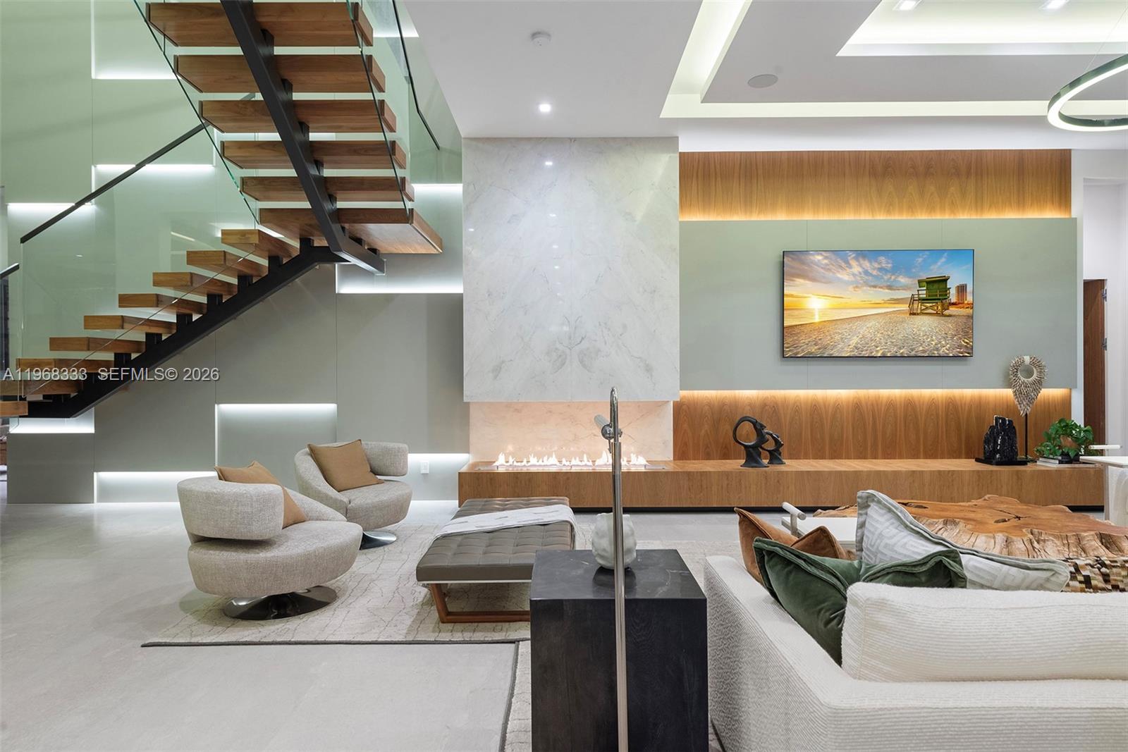 22 Isla Bahia Dr