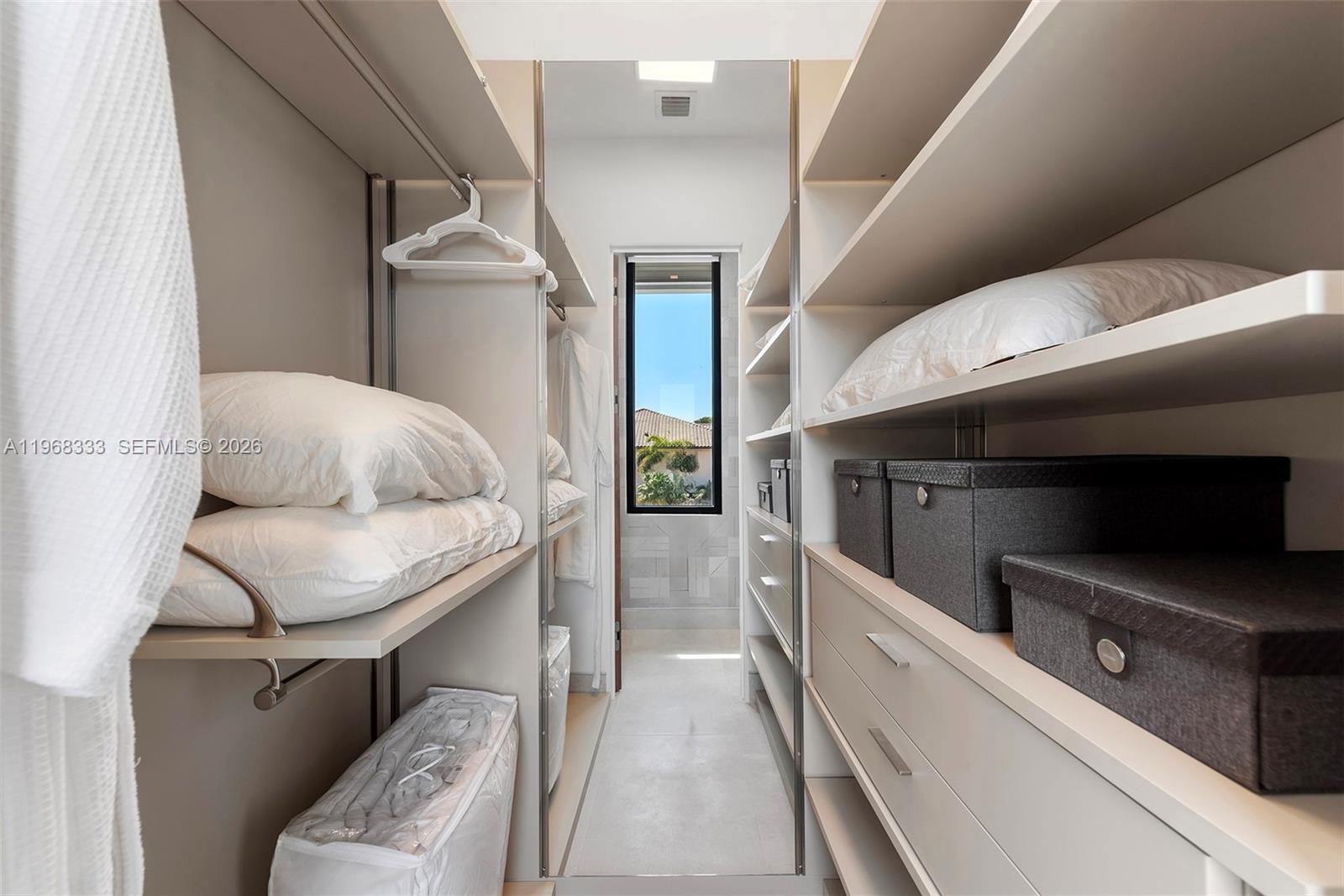 22 Isla Bahia Dr