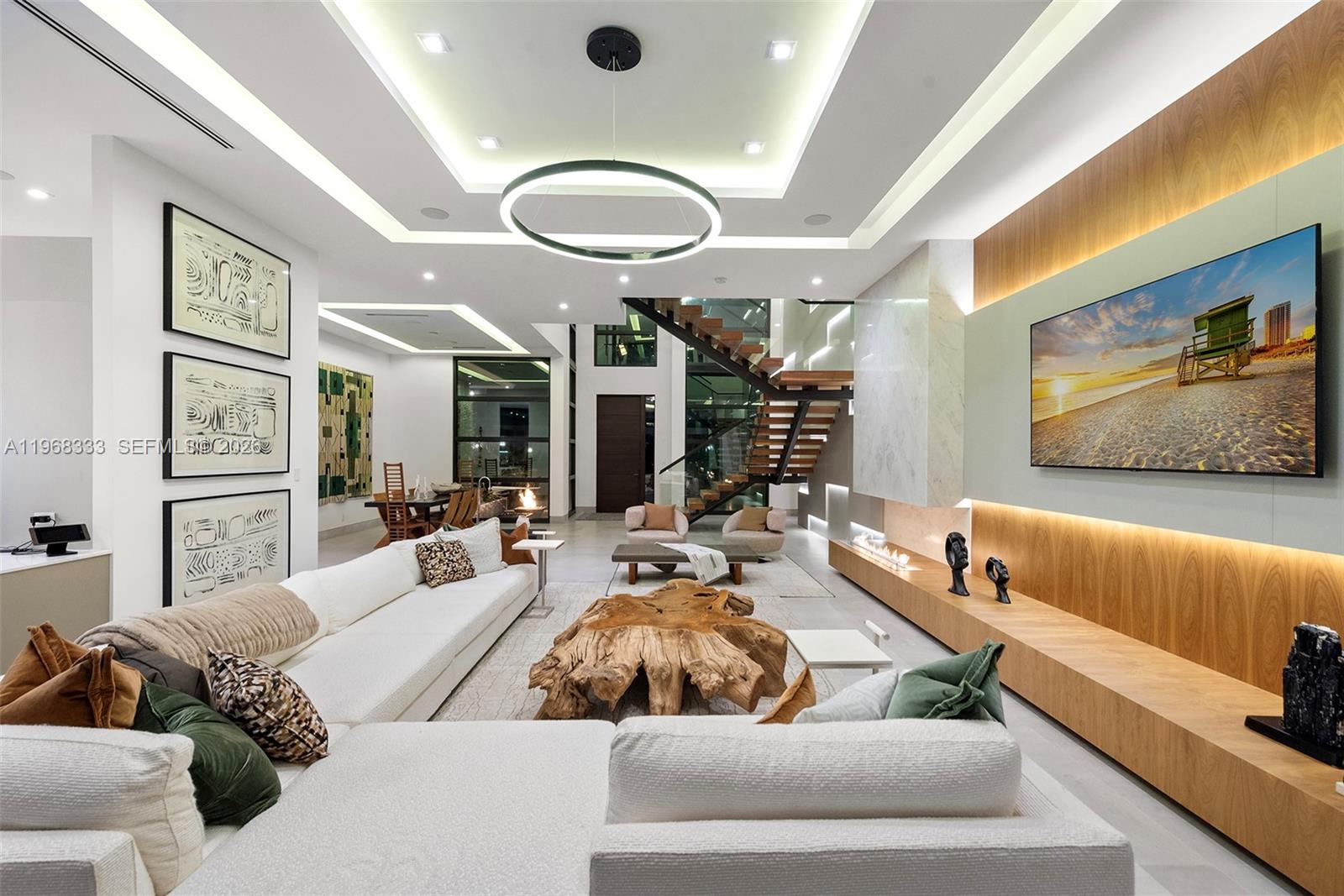 22 Isla Bahia Dr