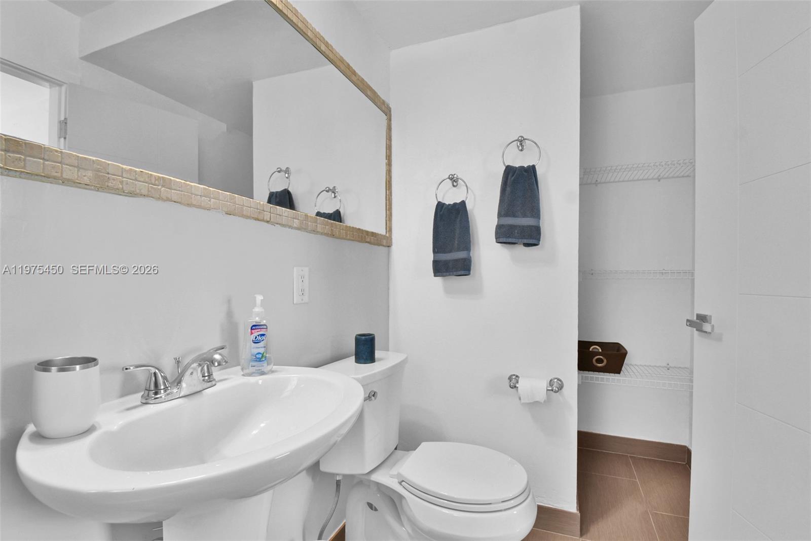821 Meridian Ave # 9