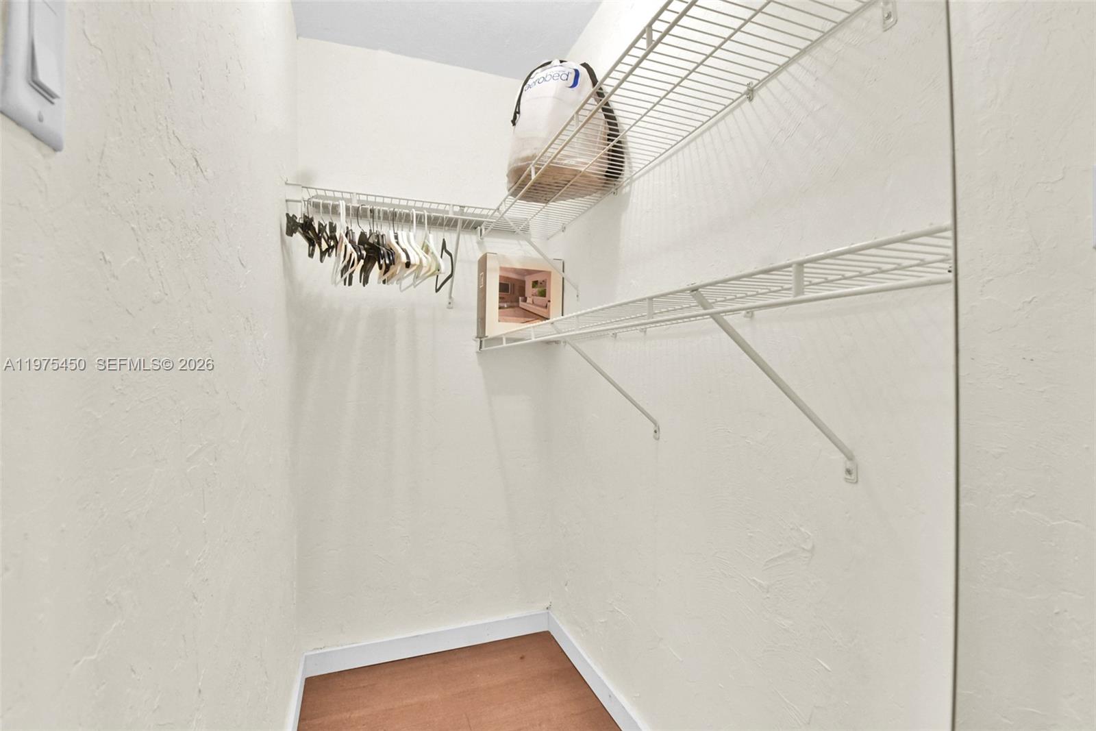 821 Meridian Ave # 9