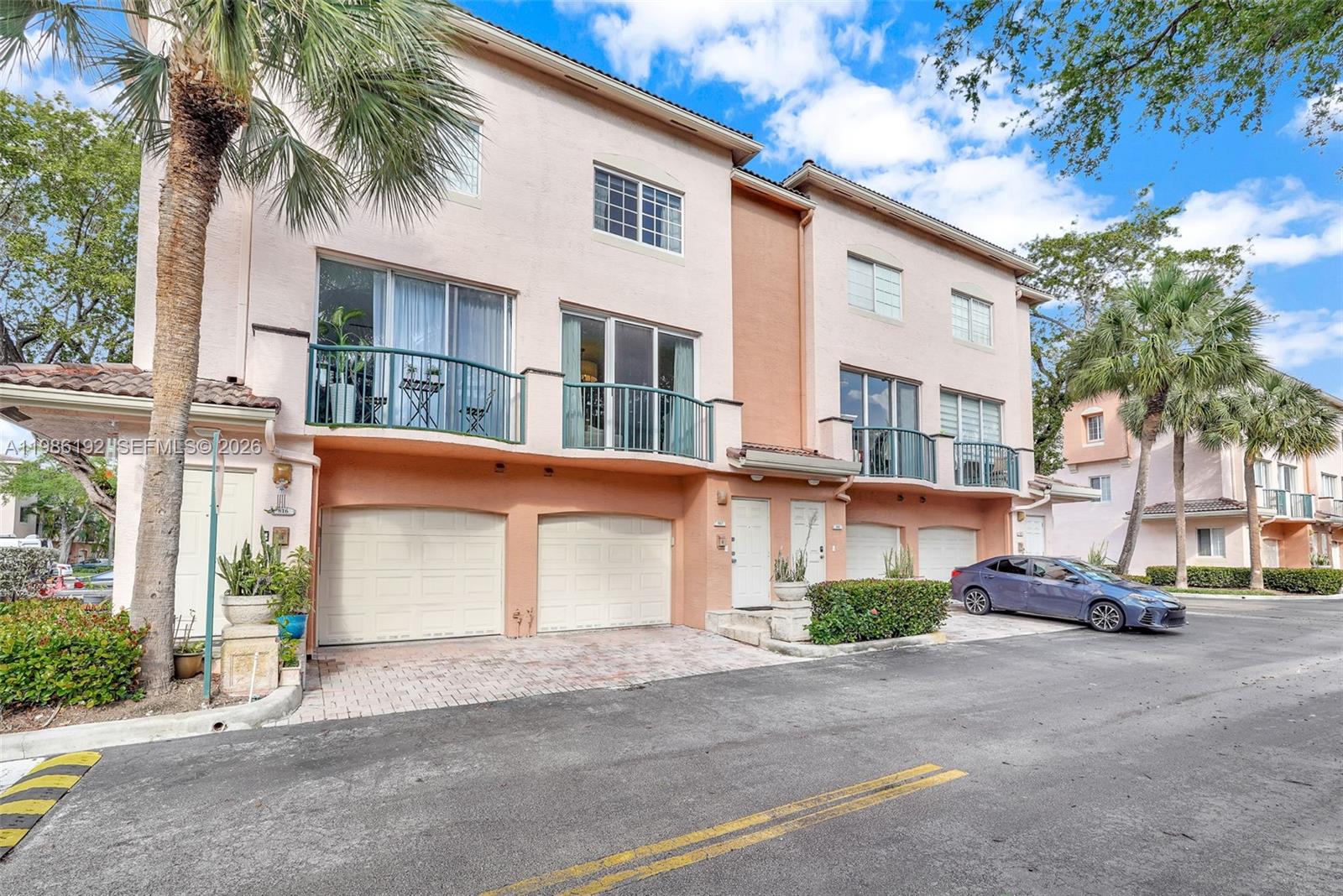 2107 SE 10th Ave # 817