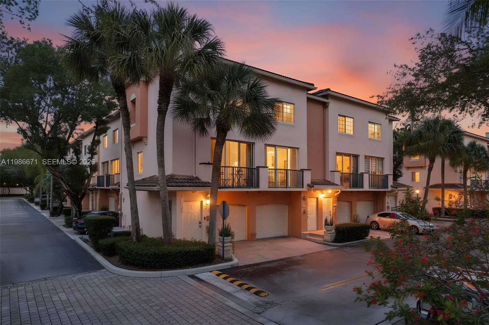 2107 SE 10th Ave # 817