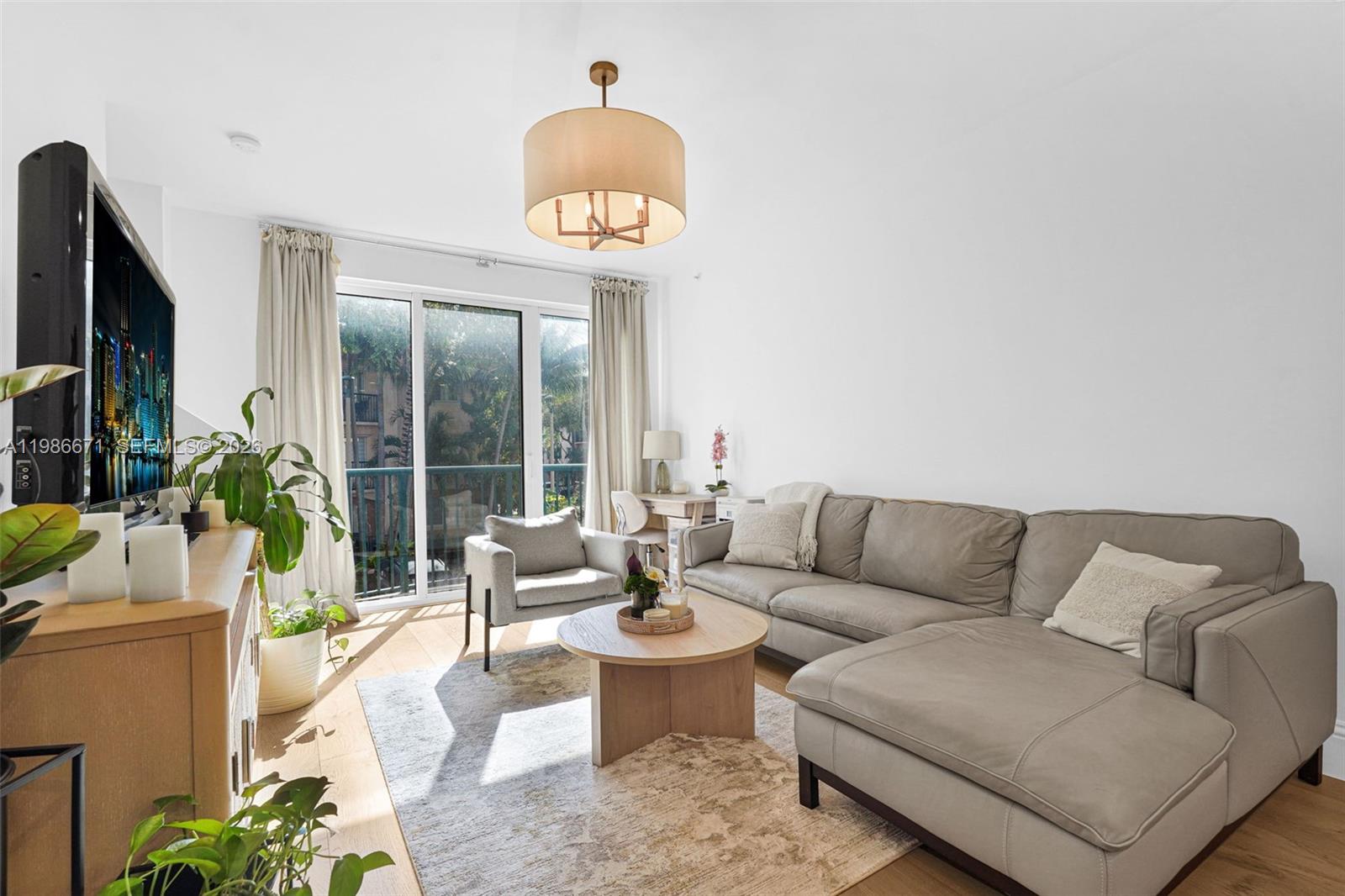 2107 SE 10th Ave # 817