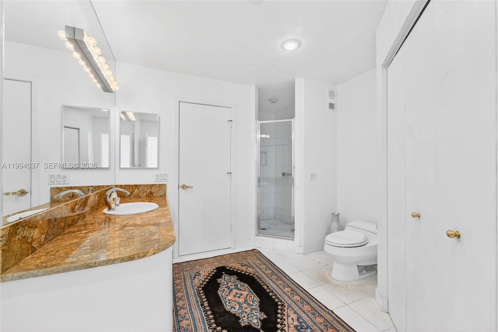 2800 Island Blvd Unit: PH02