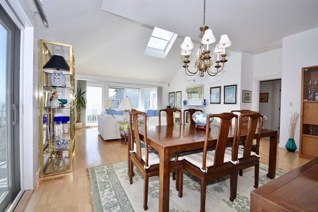 19 Hidden Bay Dr # 19