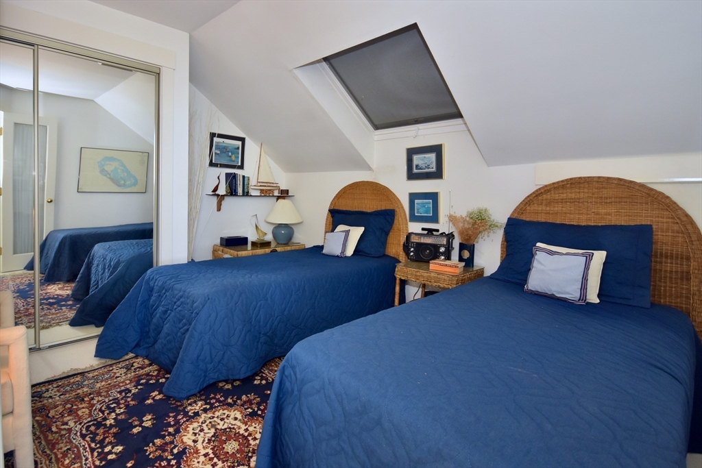 19 Hidden Bay Dr # 19