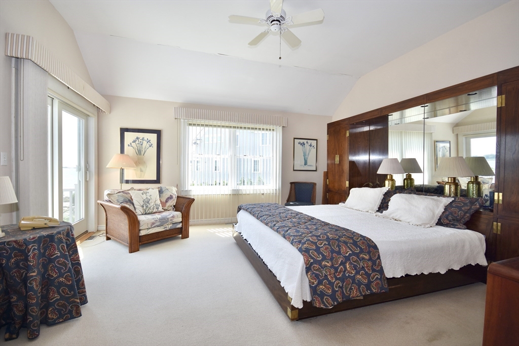 19 Hidden Bay Dr # 19