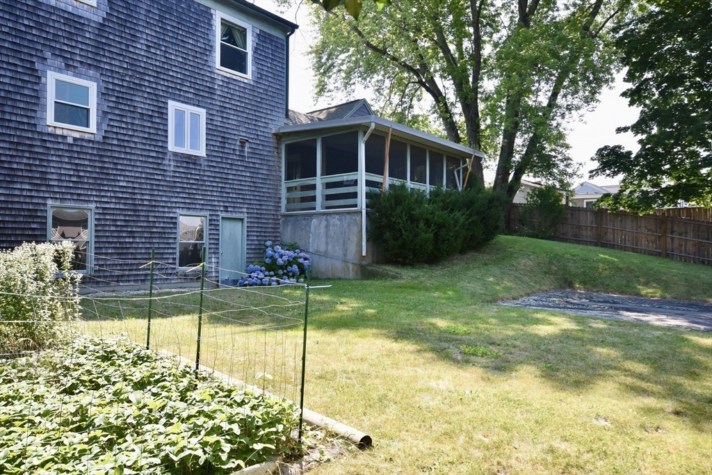 317 Slocum Rd