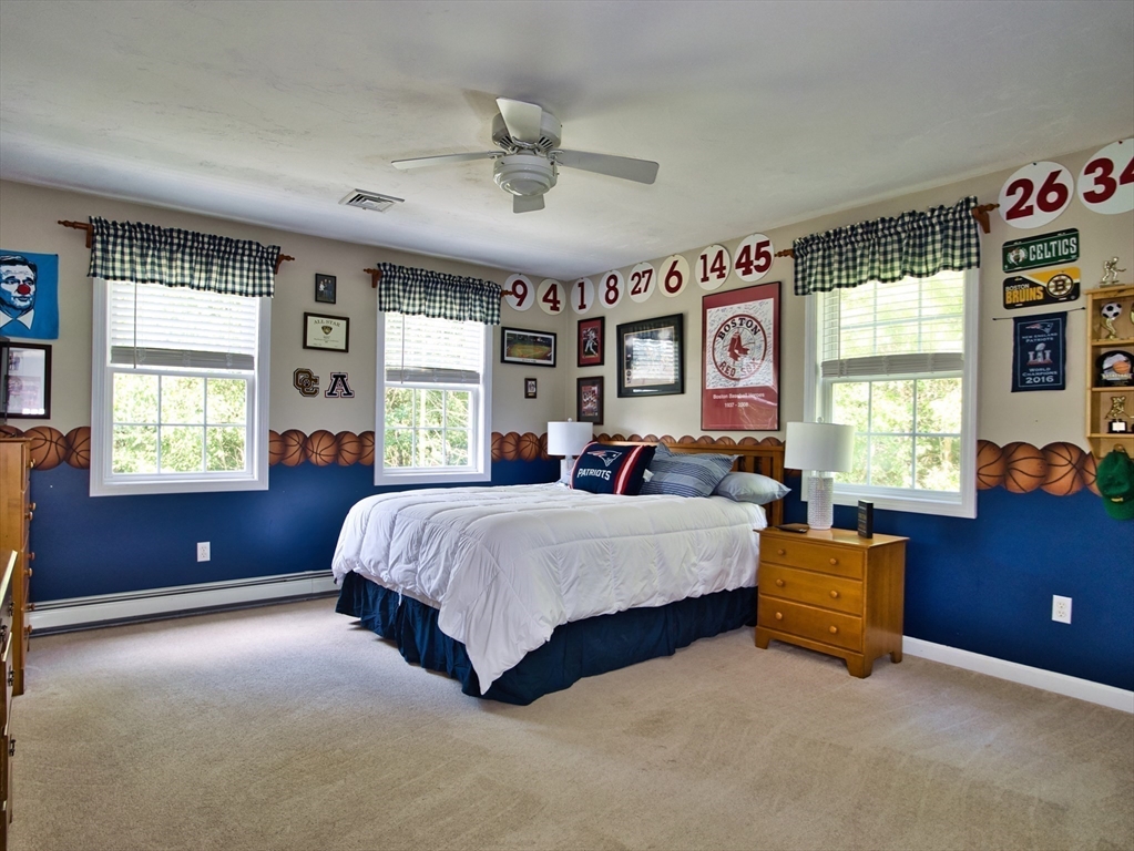 23 Baker Ln