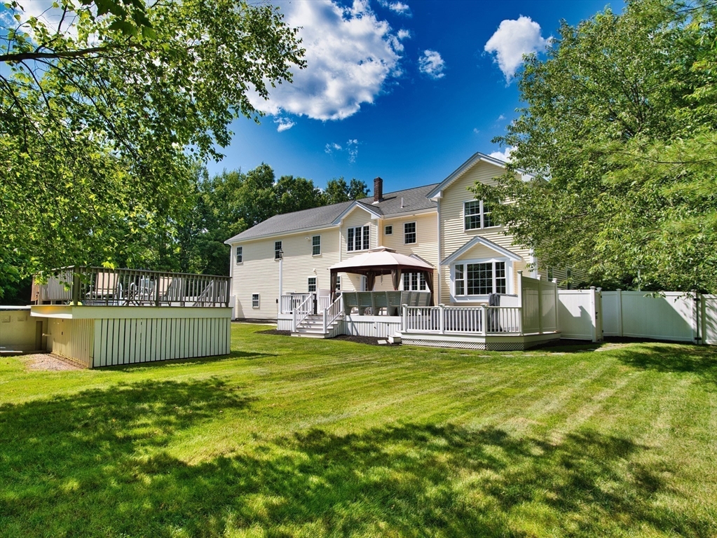 23 Baker Ln
