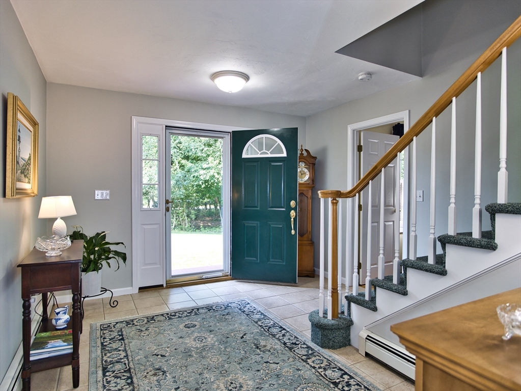 23 Baker Ln