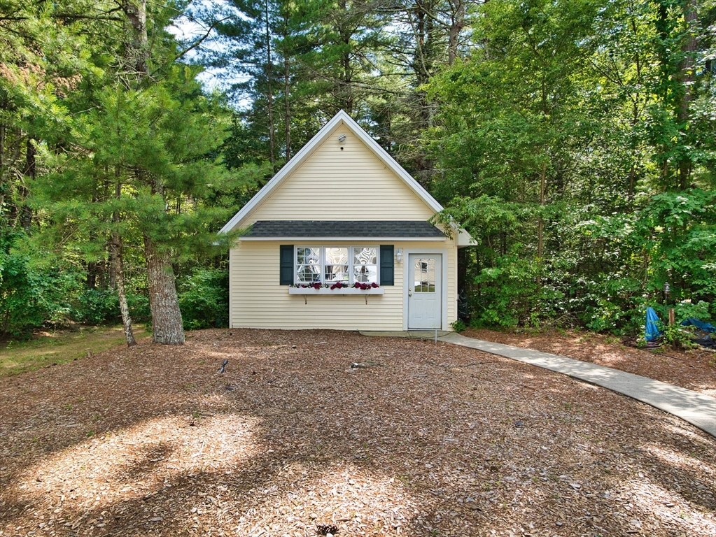 23 Baker Ln