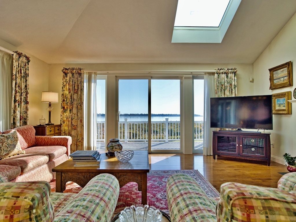 54 Hidden Bay Dr # 54