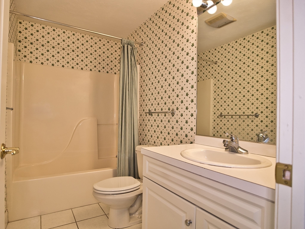 54 Hidden Bay Dr # 54