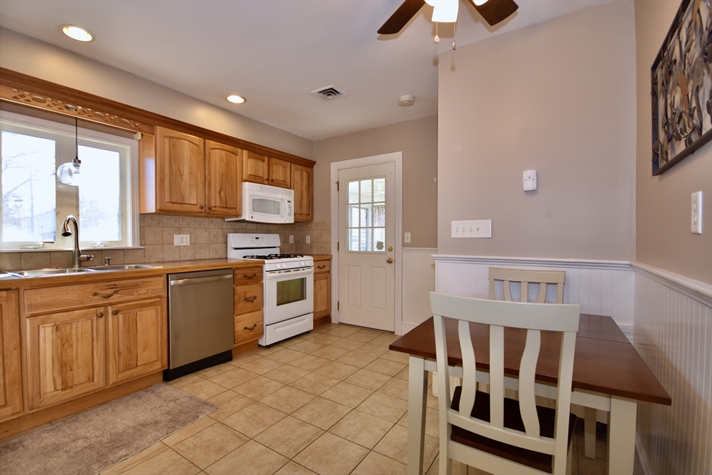 38 Richfield St