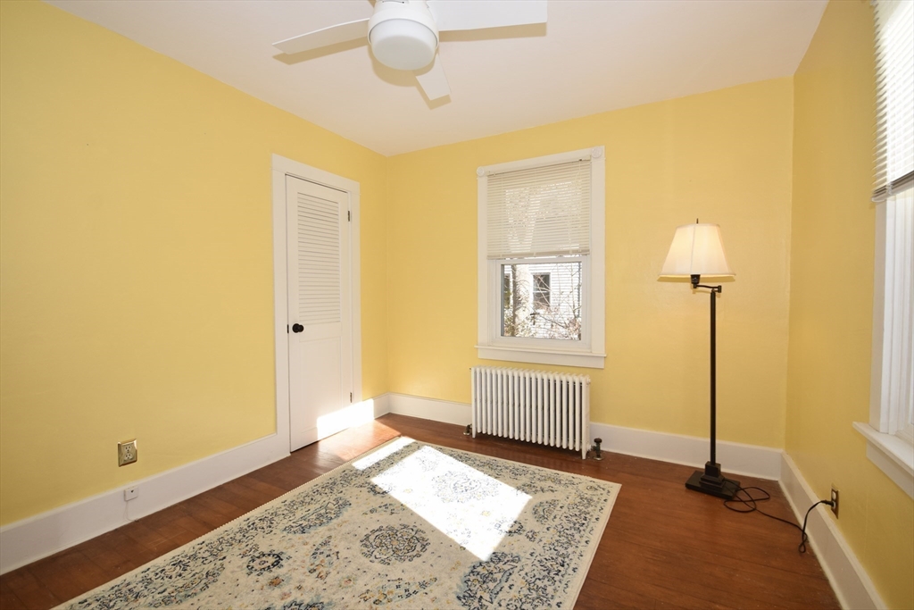 19 Bellevue St
