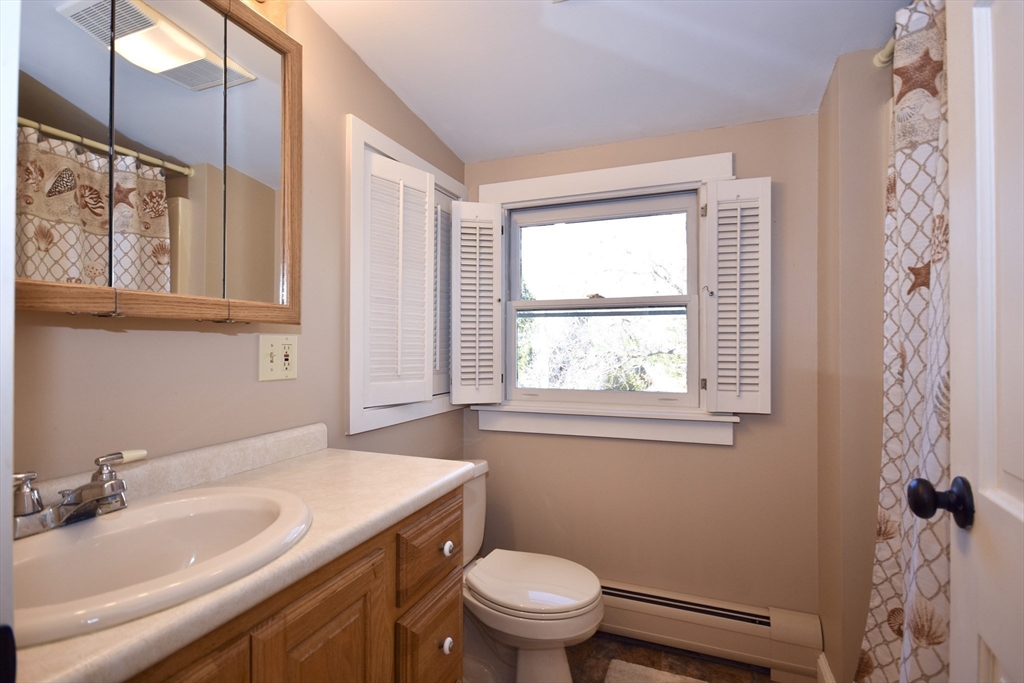 19 Bellevue St
