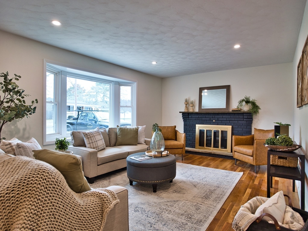 410 Valley Rd