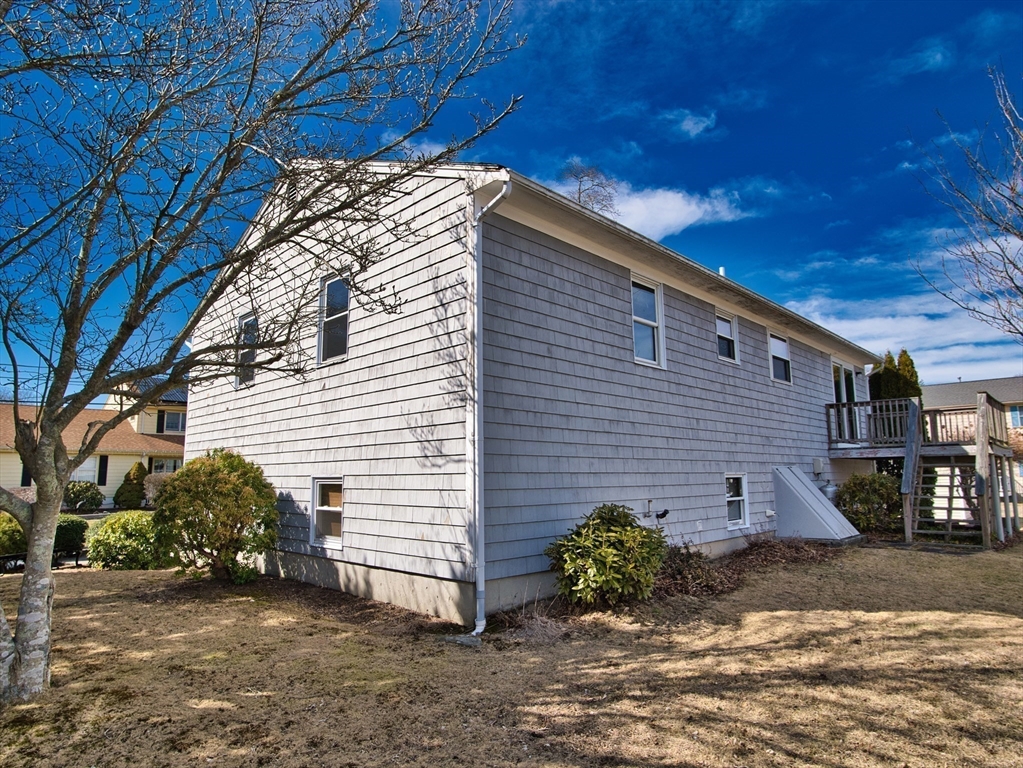 50 Snow St