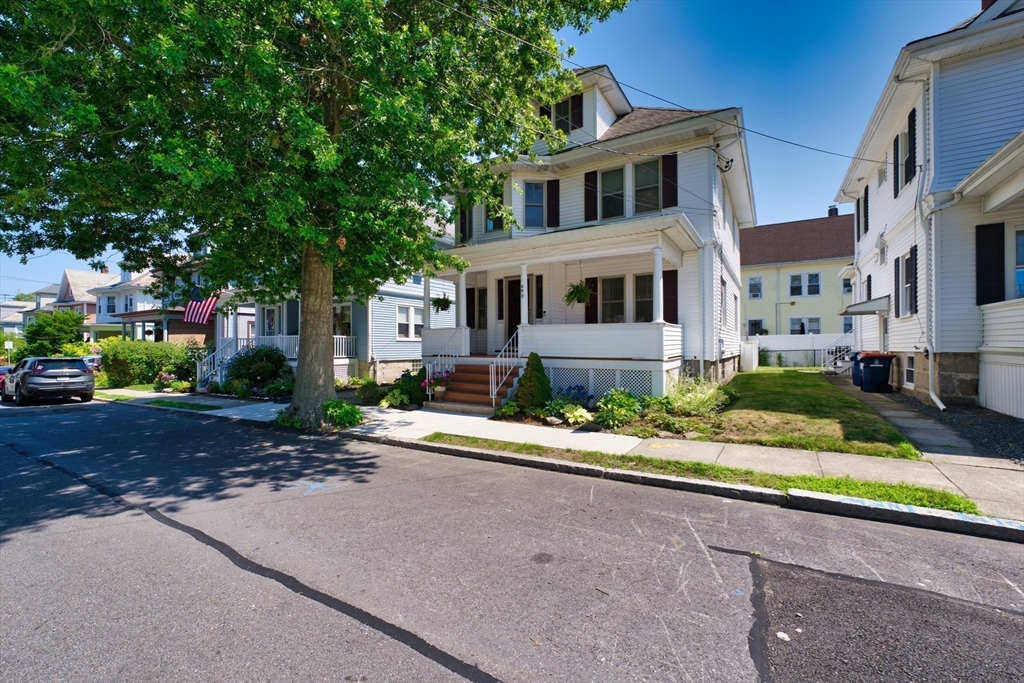 28 Priscilla St
