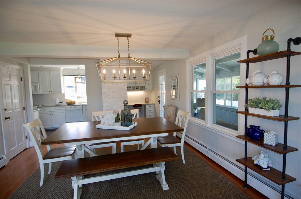 29 Bayview Ave
