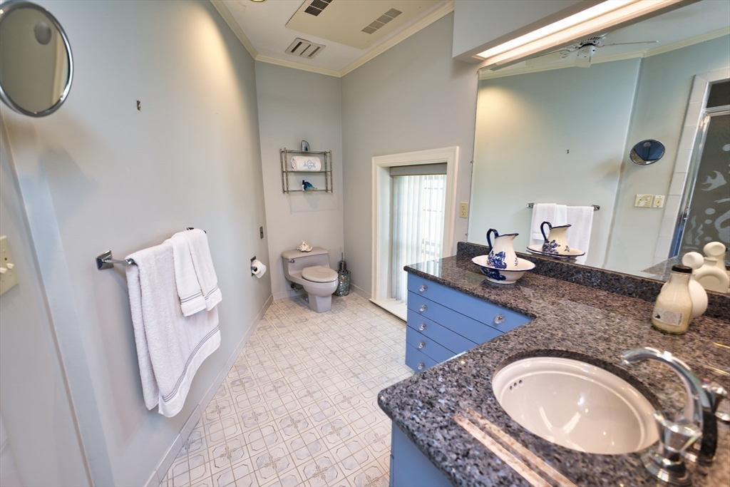 48 North Shore Drive # 8