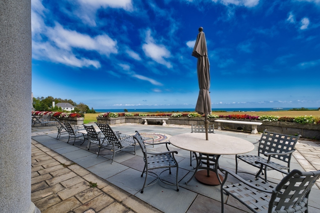 48 North Shore Drive # 8