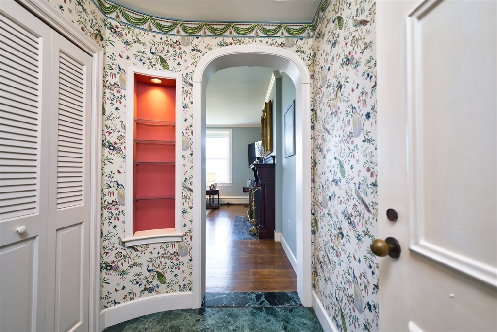 48 North Shore Drive # 8