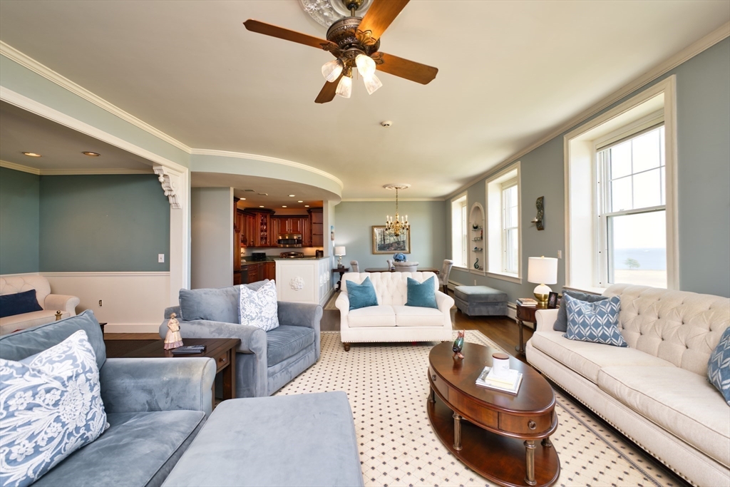 48 North Shore Drive # 8