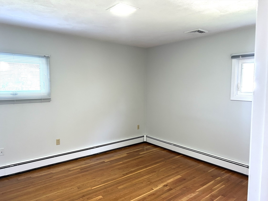 871 Allen Street, Dartmouth