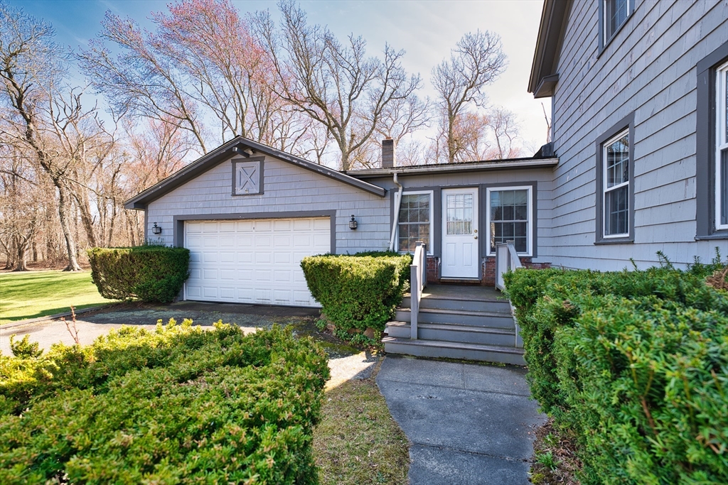 504 Russells Mills Rd