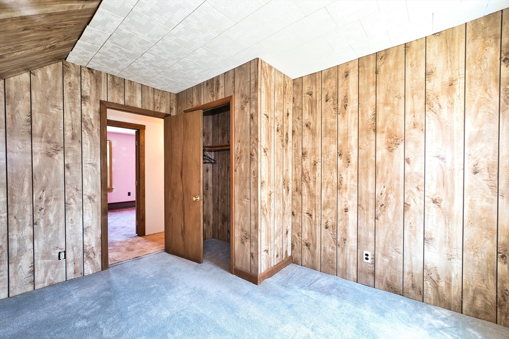 504 Russells Mills Rd