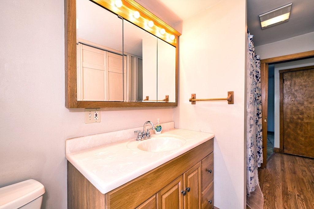 504 Russells Mills Rd