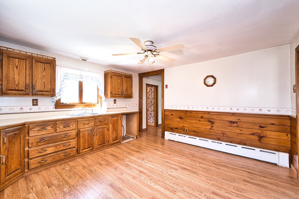 504 Russells Mills Rd