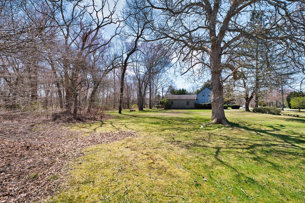 504 Russells Mills Rd