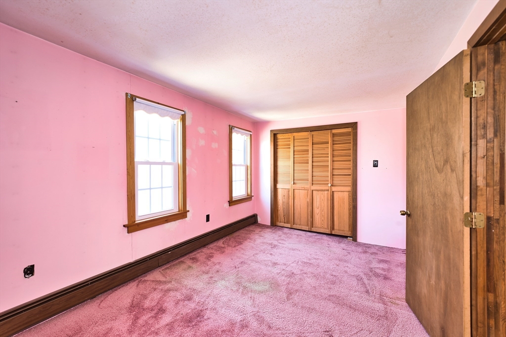 504 Russells Mills Rd