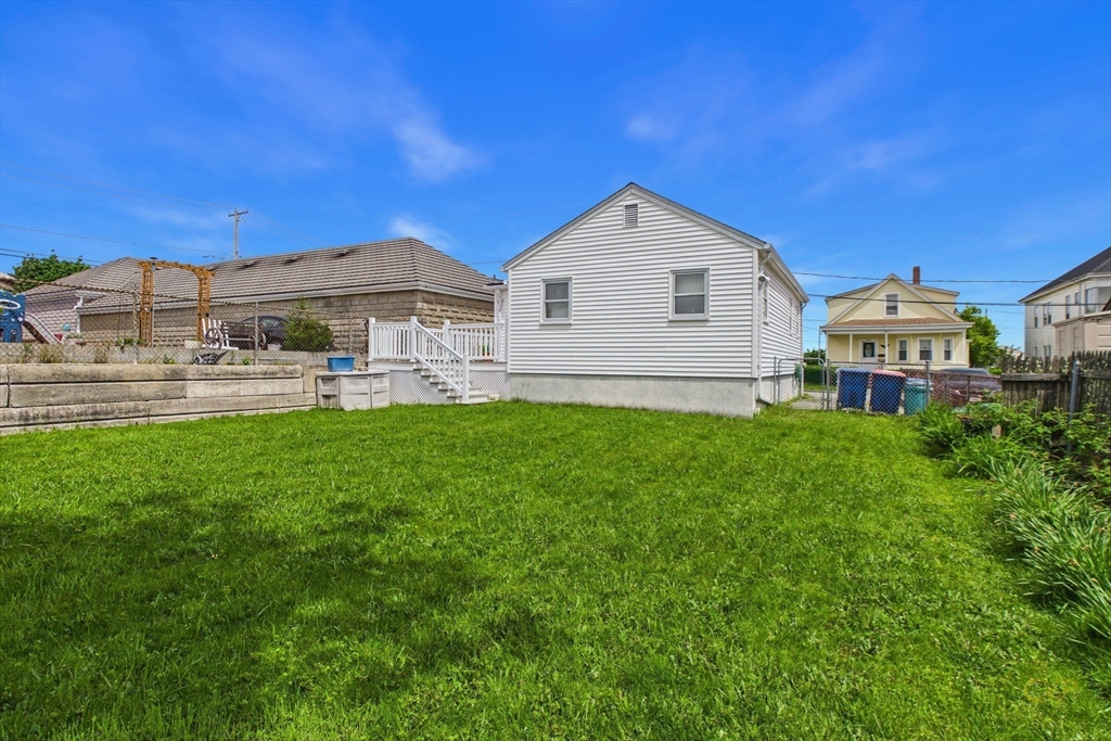 15 Transit St