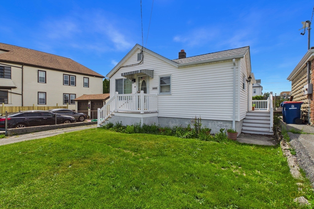 15 Transit St