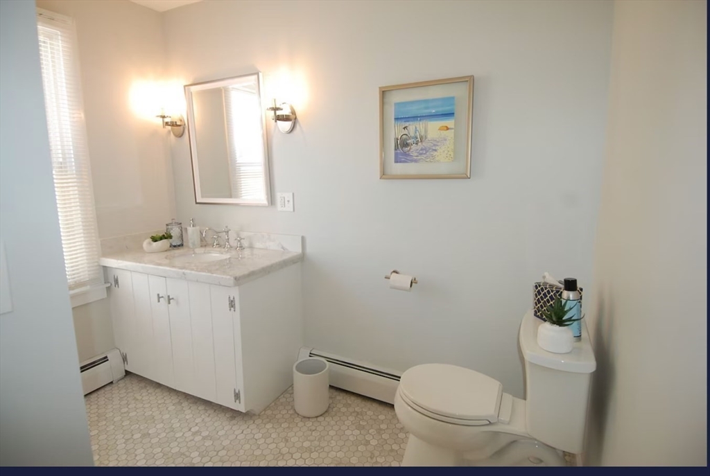 29 Bayview Ave