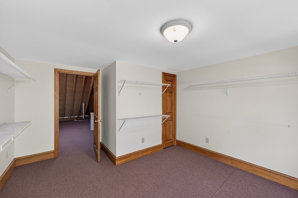 594 Slocum Rd