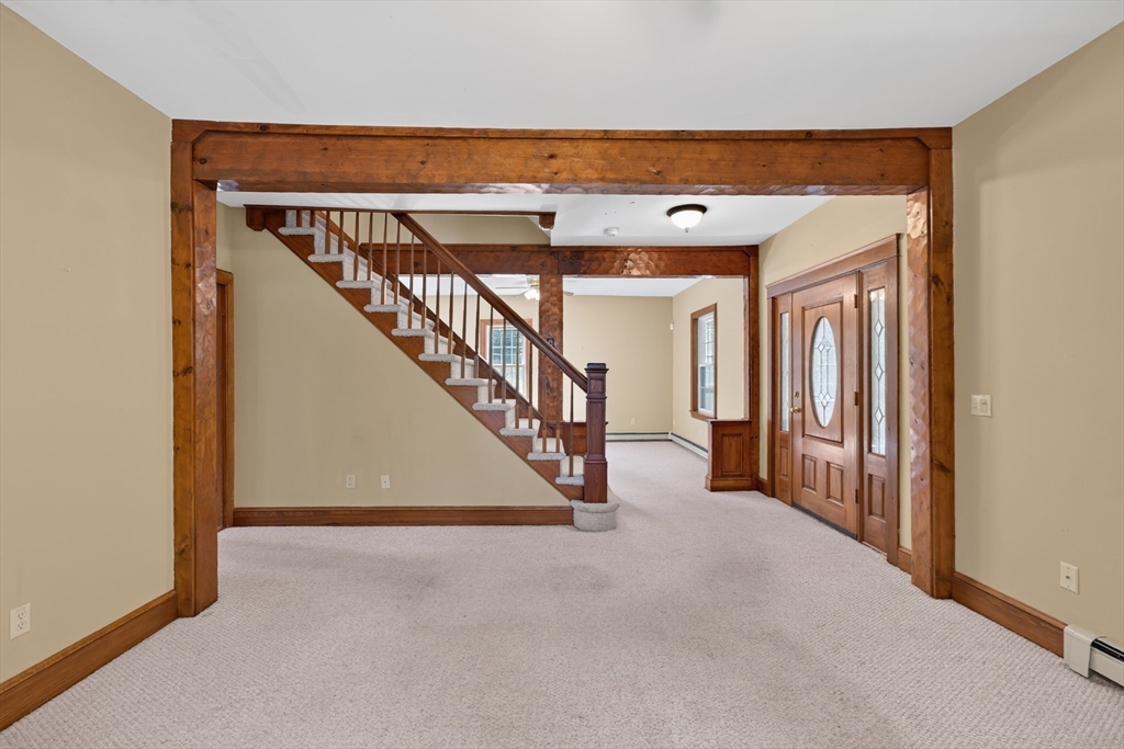594 Slocum Rd