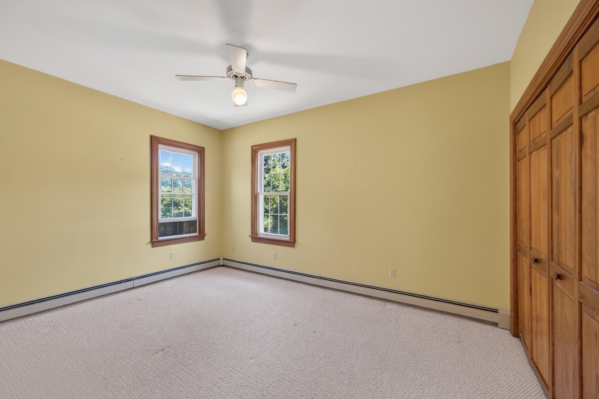 594 Slocum Rd