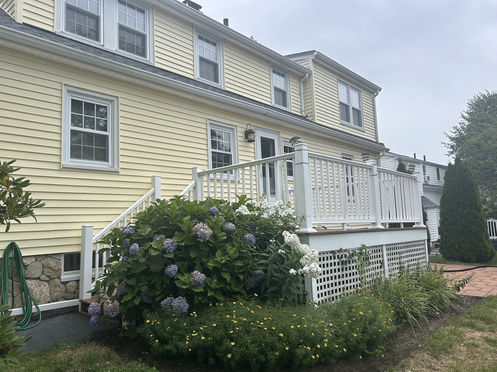 6 N Pleasant Street