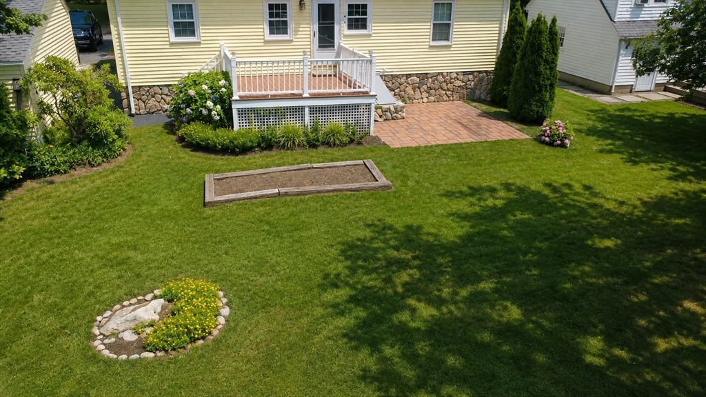 6 N Pleasant Street